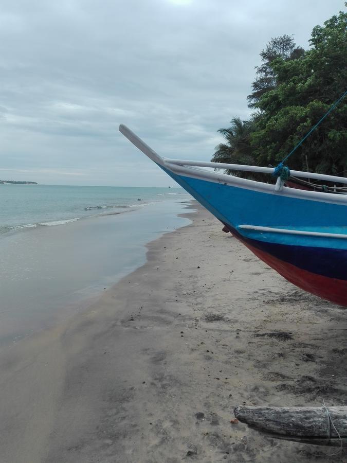 Ocean Vibe Hotel Arugam Bay Luaran gambar